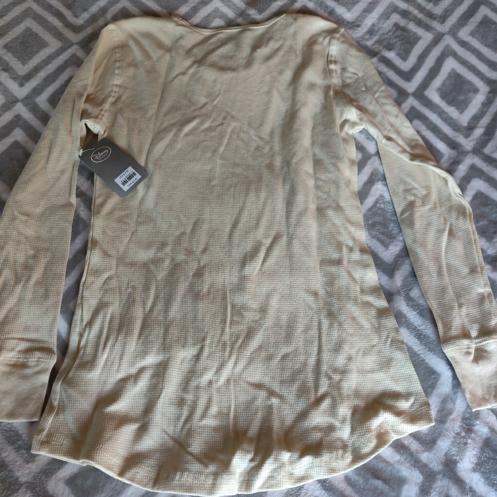 Disney's Winnie the Pooh Long Sleeve T-shirt - Picture 3 of 3